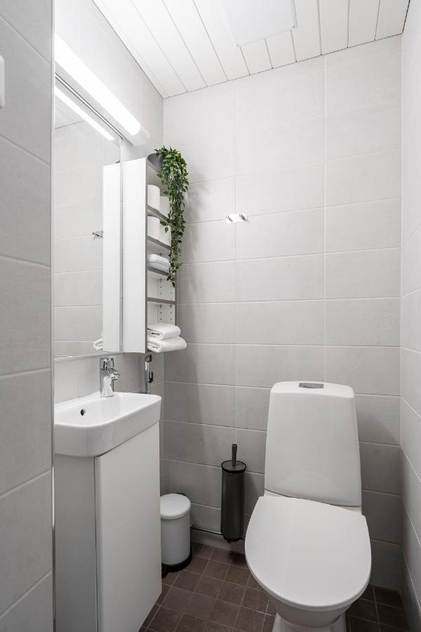 "Penthouse" - Renovated 1Br Apt With Sauna & 60M2 Private Terrace, Hosted By 2Ndhomes Tampere Eksteriør billede